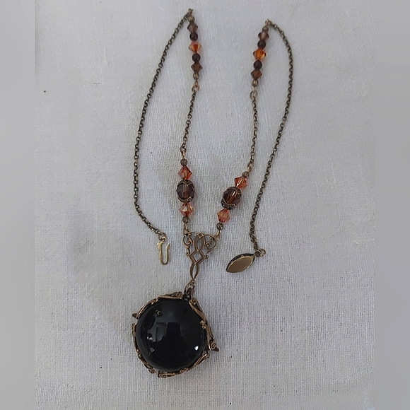 Antique 1930's Czech Glass Cabochon Pendant Necklace in Brass Setting - Picture 3 of 8